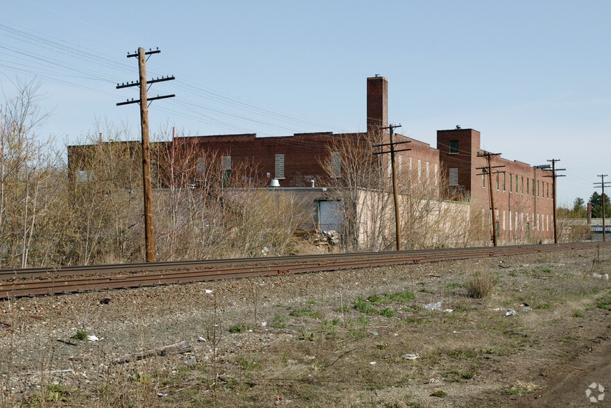 More Photos Of 650 Windsor St, Hartford Industrial For Sale