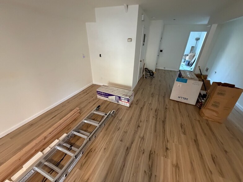 More Photos Of 1520 U St NW, Washington Storefront For Lease