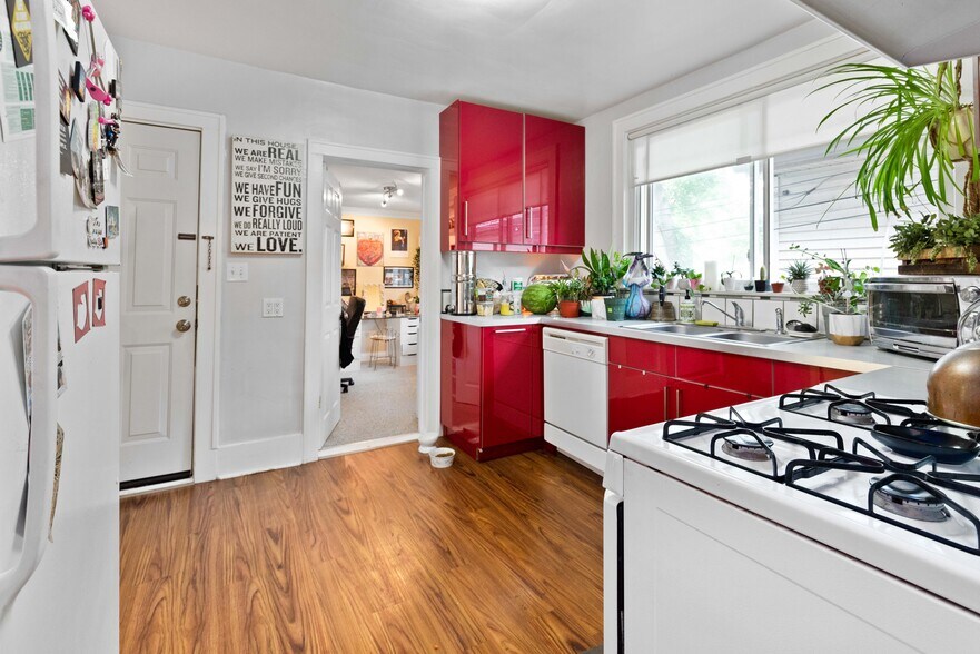 More Photos Of 1785 Channing St, Ferndale Apartments For Sale