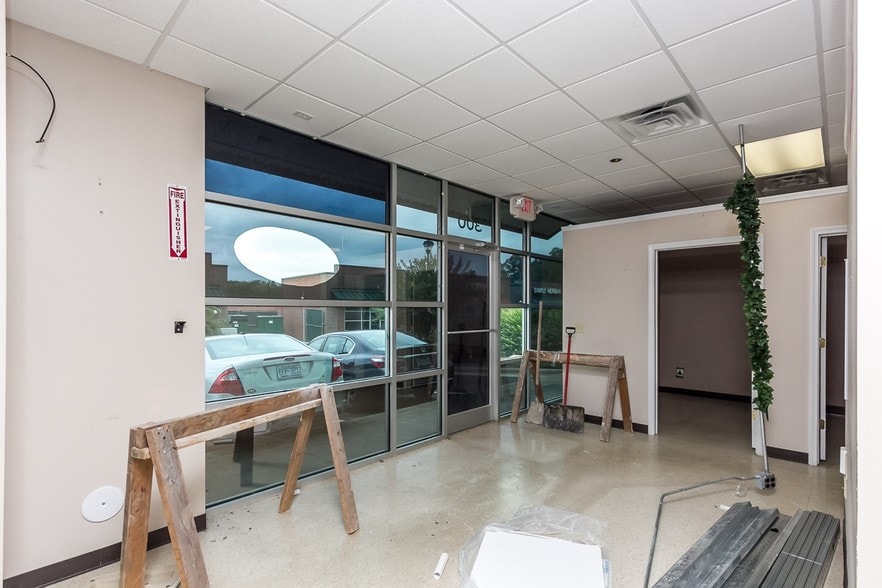 More Photos Of 133 E Main St, Youngsville General Retail For Lease