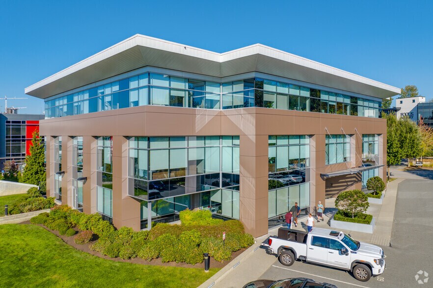 More Photos Of 8047 199th St, Langley Office For Sale