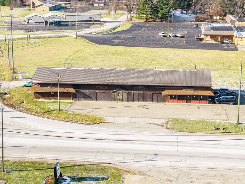 Primary Photo Of 1770 S Wabash St, Wabash Freestanding For Sale