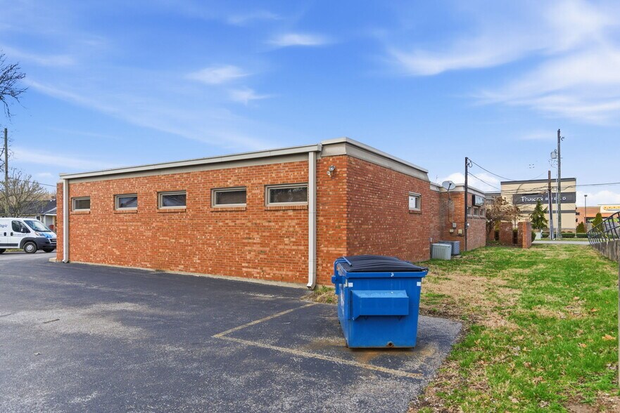 More Photos Of 4430 Crawford Ave, Louisville Medical For Lease