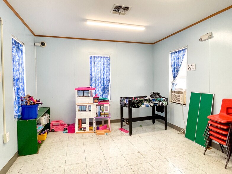 More Photos Of 40109 Abby James Rd, Prairieville Daycare Center For Sale