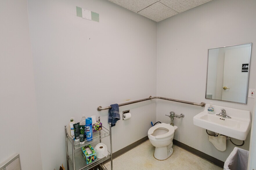 More Photos Of 920 Millington St, Winfield Storefront Retail Office For Sale