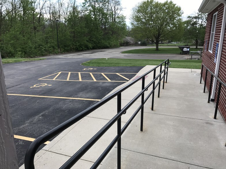 More Photos Of 620-626 N Main St, Springboro Medical For Lease