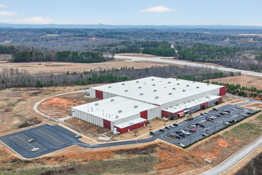 More Photos Of 325 Hammerstone Dr, Toccoa Industrial For Sale