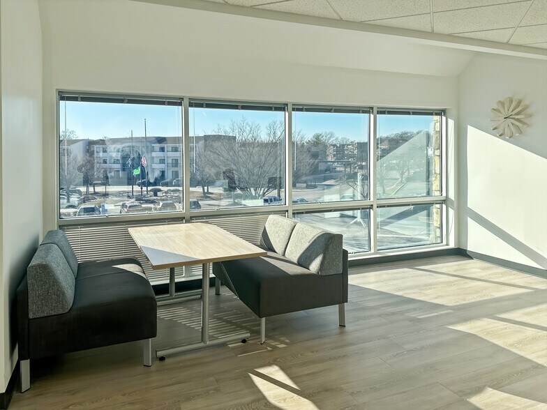 More Photos Of 724 W Lancaster Ave, Wayne Coworking Space