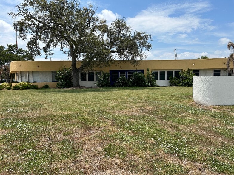 More Photos Of 1250 S Harbor City Blvd, Melbourne Medical For Sale