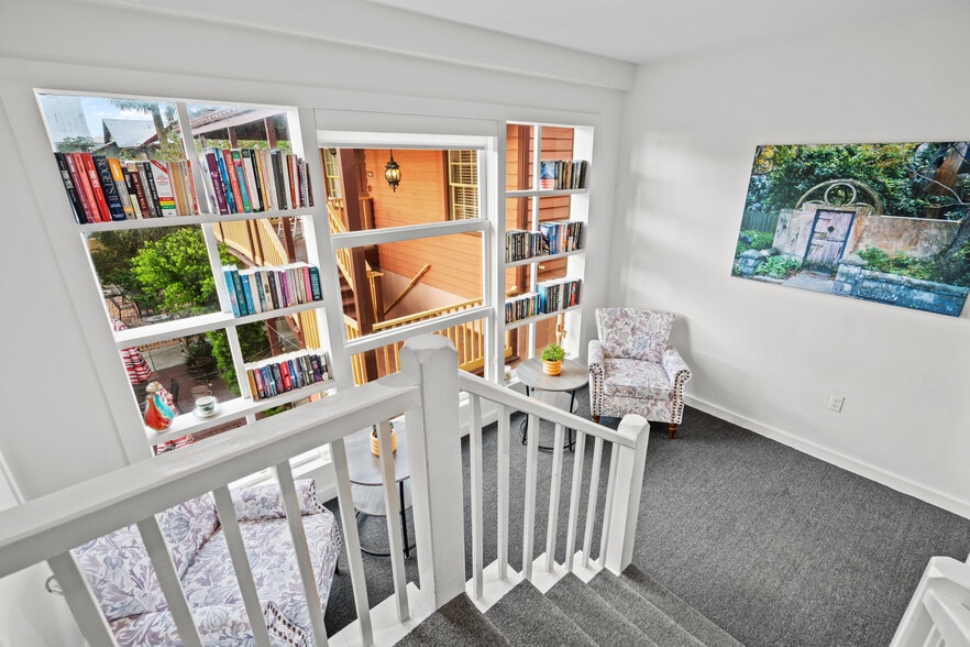 More Photos Of 11 Aviles St, Saint Augustine Storefront Retail Residential For Sale