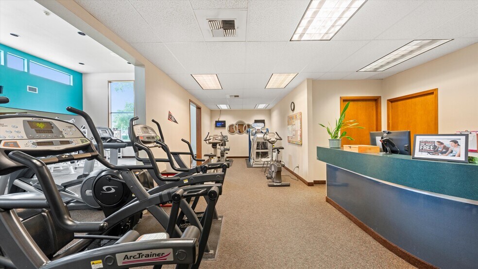 More Photos Of 3807 W Court St, Pasco Office For Sale