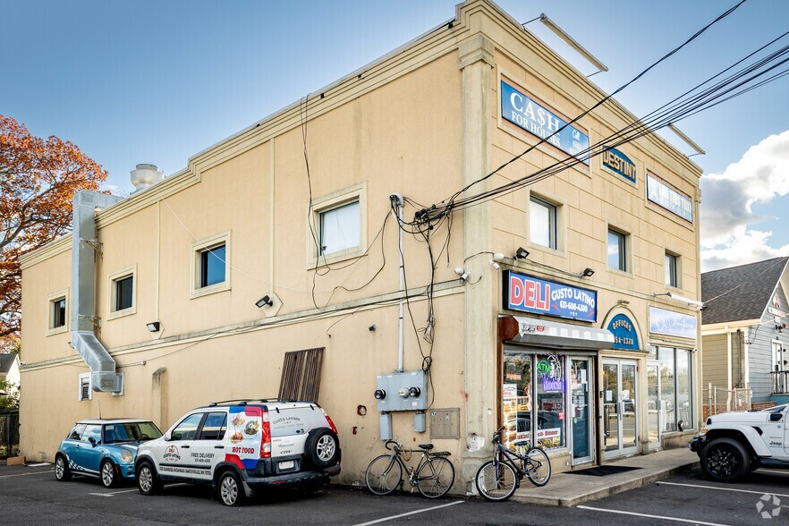 More Photos Of 135-137 Sunrise Hwy, Amityville Storefront Retail Office For Lease