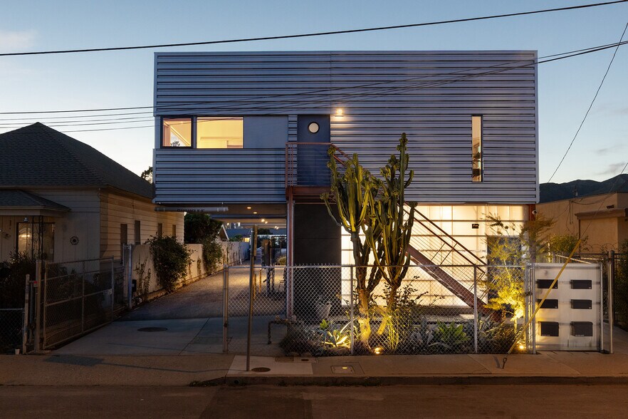 More Photos Of 161 N Garden St, Ventura Apartments For Sale