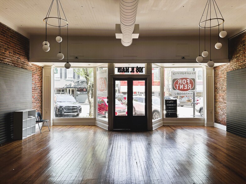 More Photos Of 108 N Main St, Greensboro General Retail For Sale