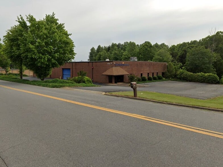 Primary Photo Of 1950 Fairgrove Church Rd, Newton Industrial For Sale