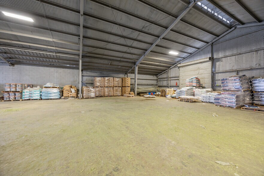 More Photos Of 780 N Todd Ave, Azusa Distribution For Sale