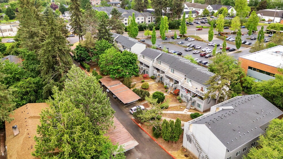 More Photos Of 9350 SW Hall Blvd, Tigard Apartments For Sale
