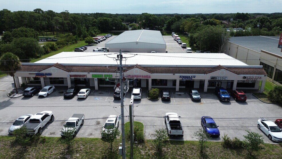 Primary Photo Of 11601 S Orange Blossom Trl, Orlando Unknown For Lease