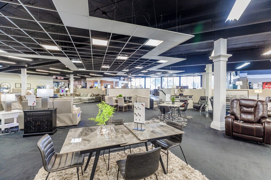 More Photos Of , Portland Unknown For Sale