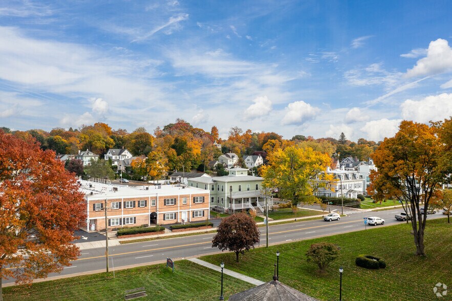 More Photos Of 71 East Ave, Norwalk Office For Lease