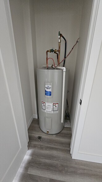 More Photos Of 363 Front St, Belleville Multifamily For Sale