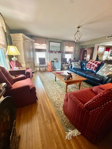 More Photos Of 314 Jefferson Ave, Clifton Forge Hospitality For Sale