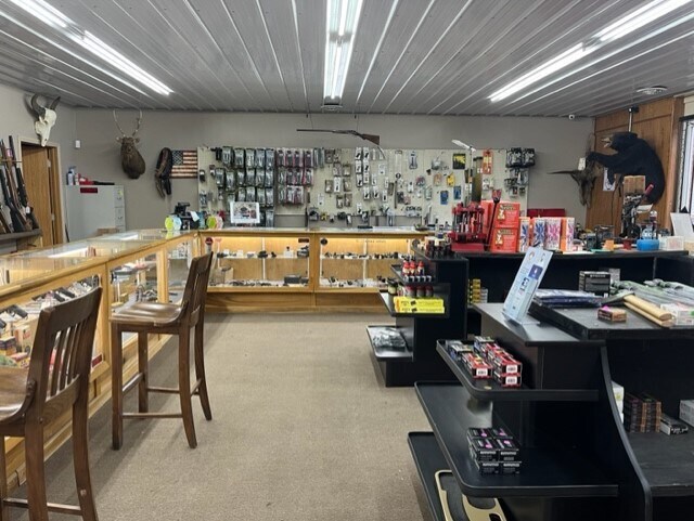 More Photos Of 113 W Main St, Bremen Storefront Retail Office For Sale