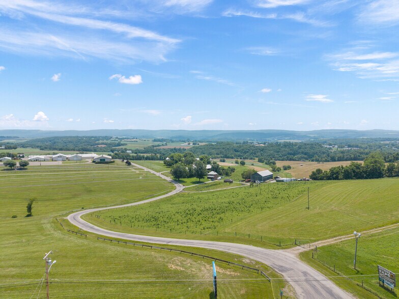 More Photos Of 2006 Mount Pleasant Rd, Greensburg Freestanding For Sale