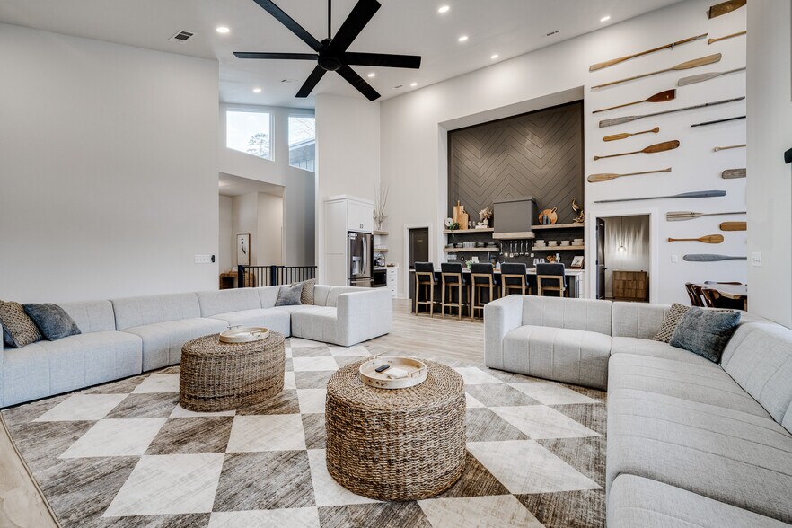 More Photos Of 215 Wayward Winds Rd, Hot Springs National Park Apartments For Sale