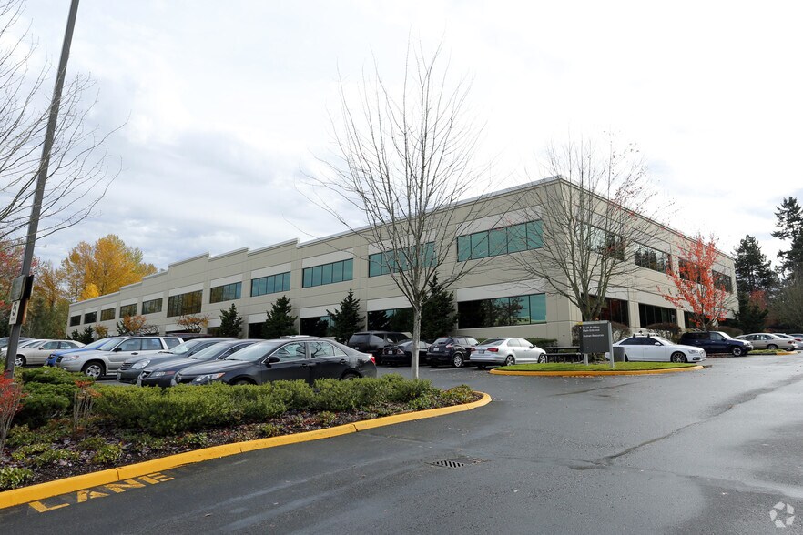 More Photos Of 12501 E Marginal Way S, Tukwila Office For Lease