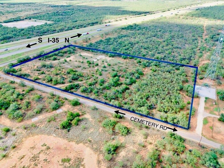 More Photos Of MM56 IH-35 Frontage, Artesia Wells Land For Sale