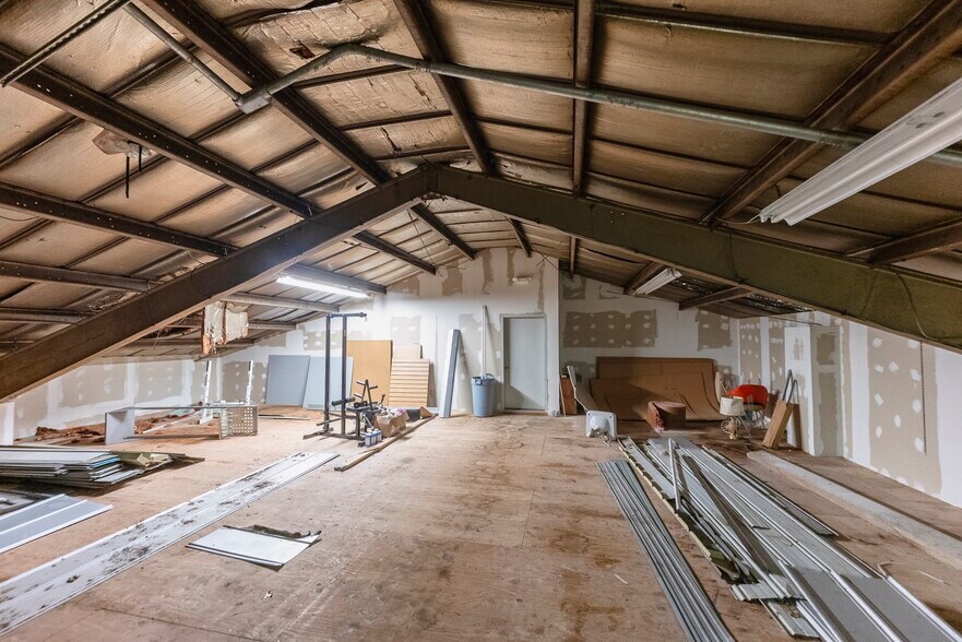 More Photos Of 447 Broadway, Ulster Park Office For Sale