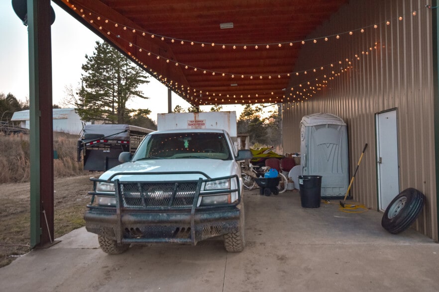 More Photos Of NE 120th, Red Oak Land For Sale