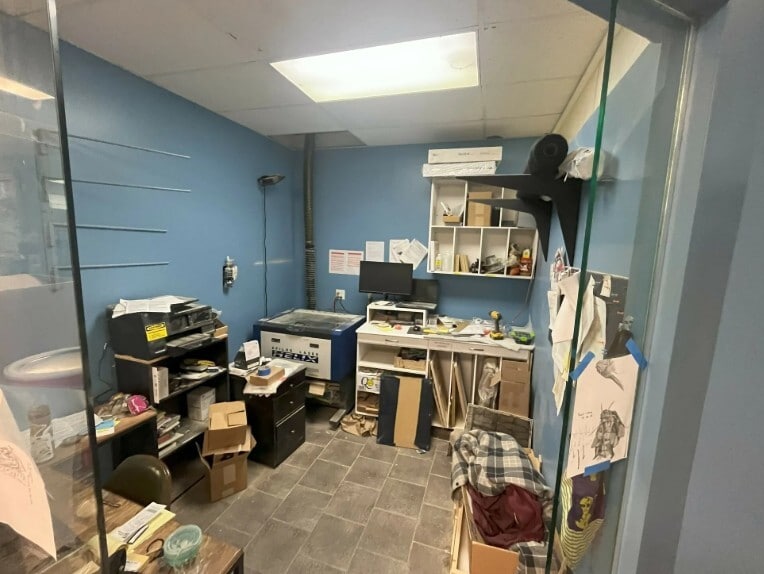 More Photos Of 5245 W Diversey Ave, Chicago Industrial For Sale