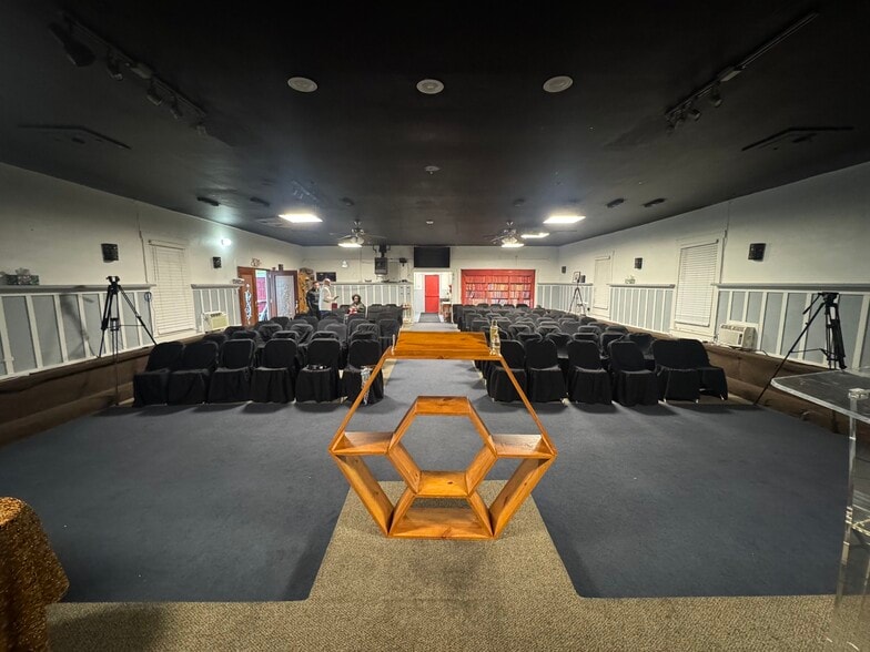 More Photos Of 315 N 10th St, San Jose Religious Facility For Sale