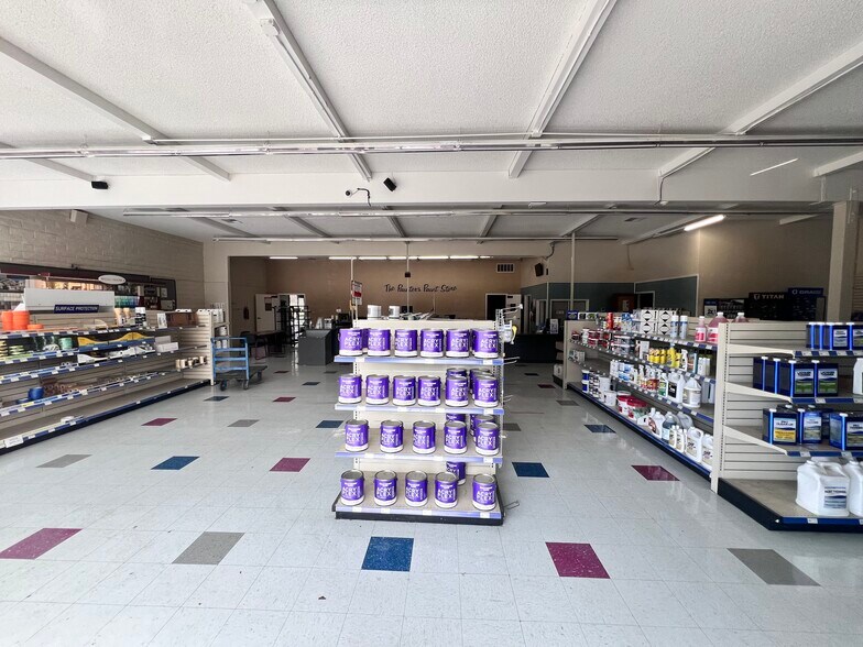 More Photos Of 28722-28728 Mission Blvd, Hayward Freestanding For Lease