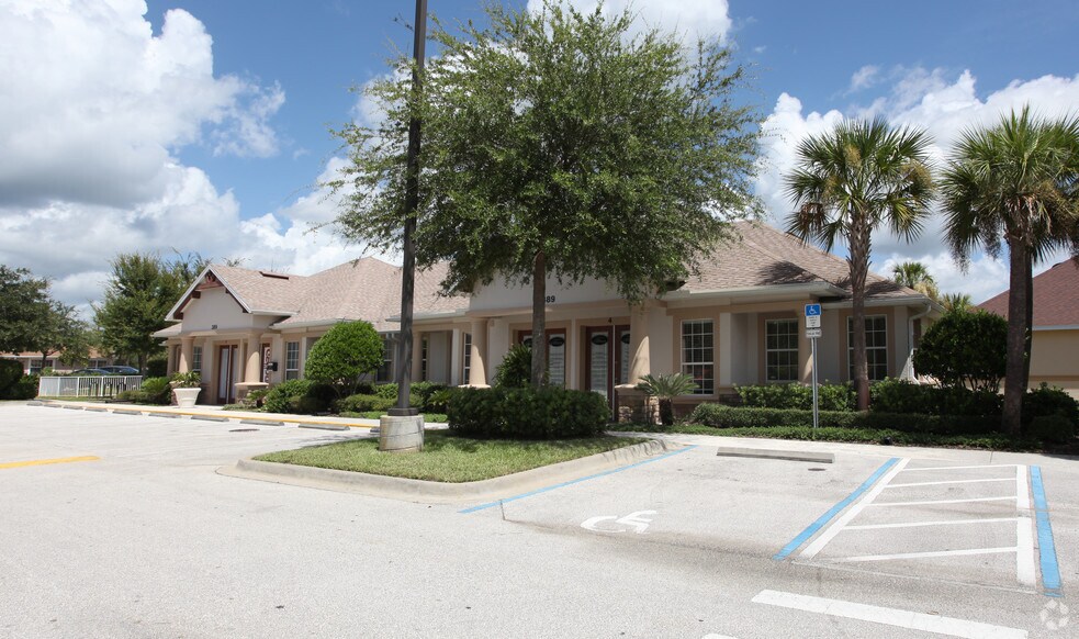More Photos Of 389 SW Palm Coast Pky, Palm Coast Office For Lease