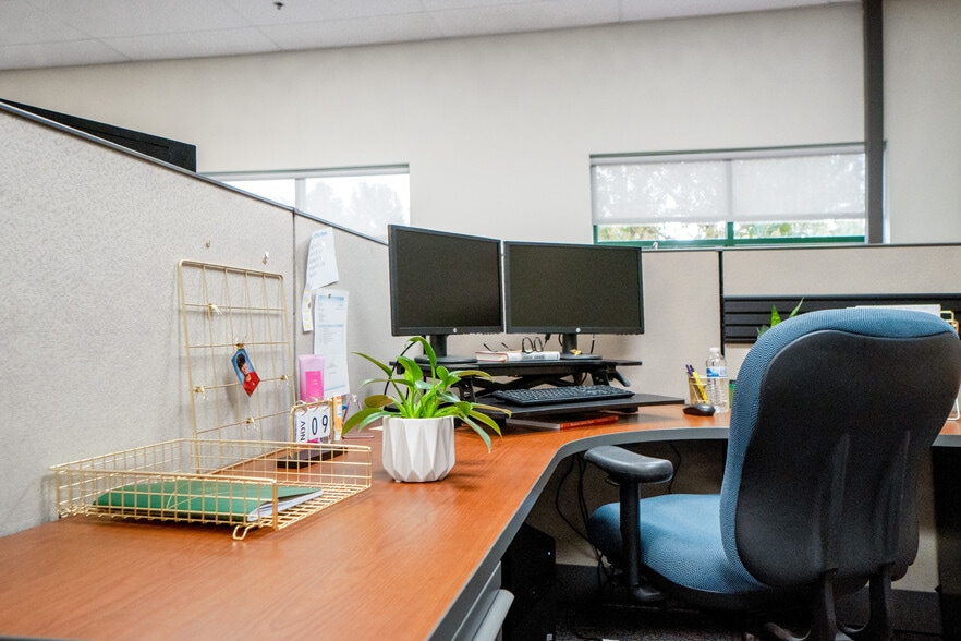 More Photos Of 2500 Discovery Blvd, Rockwall Office For Lease