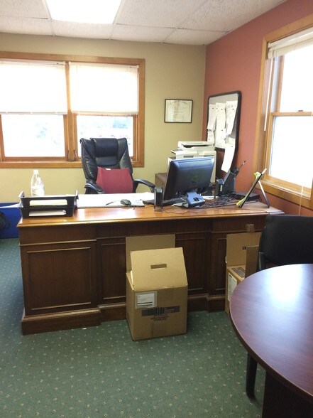 More Photos Of 345 Boston Post Rd, Sudbury Medical For Lease