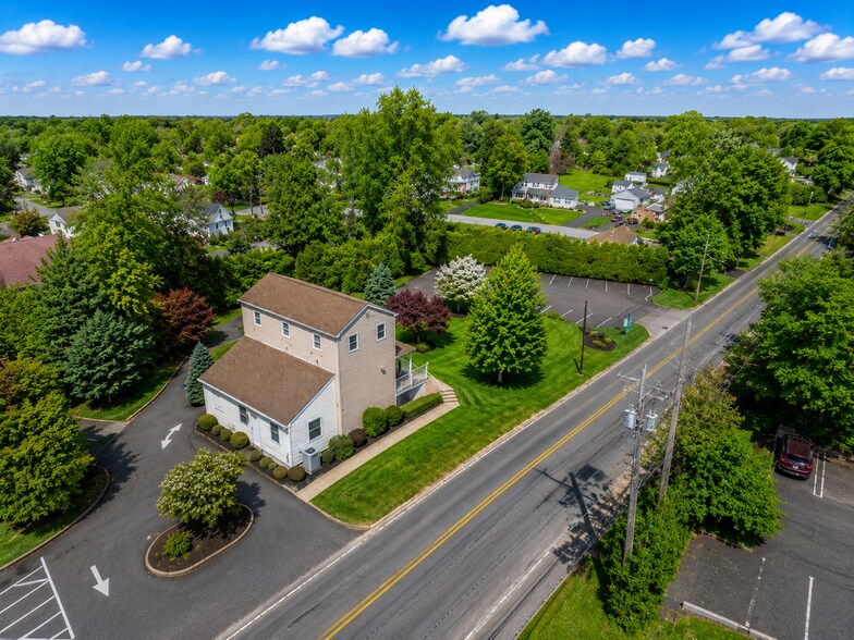More Photos Of 1260 Bustleton Pike, Feasterville Trevose Office For Lease