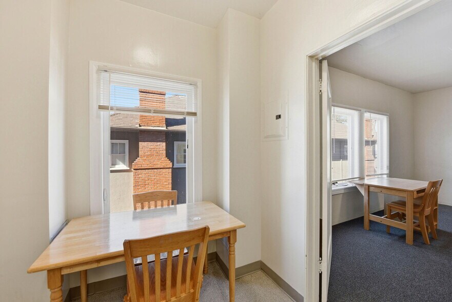 More Photos Of 2466 Virginia St, Berkeley Dormitory For Sale