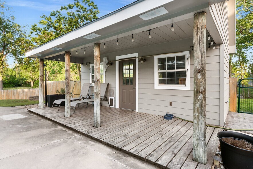 More Photos Of 2355 Jackson League Cir, Brenham Lodge Meeting Hall For Sale