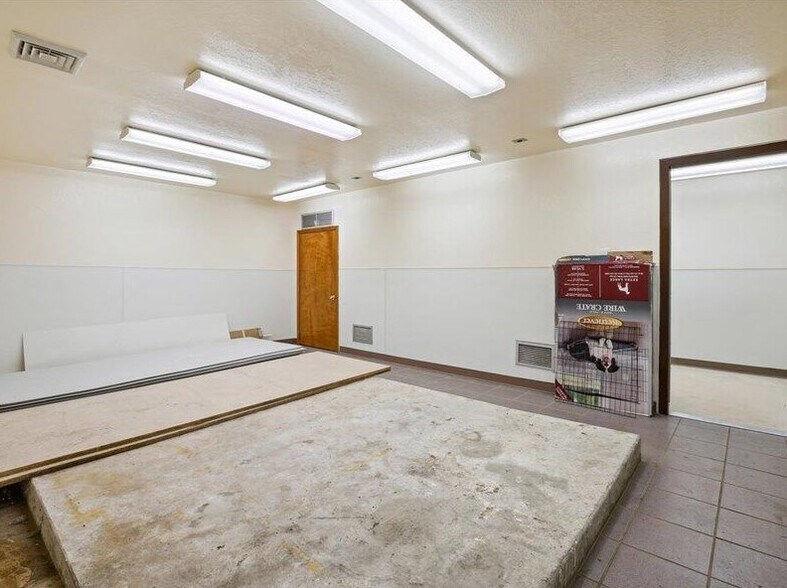More Photos Of 4946 Page Ave, Michigan Center Medical For Sale