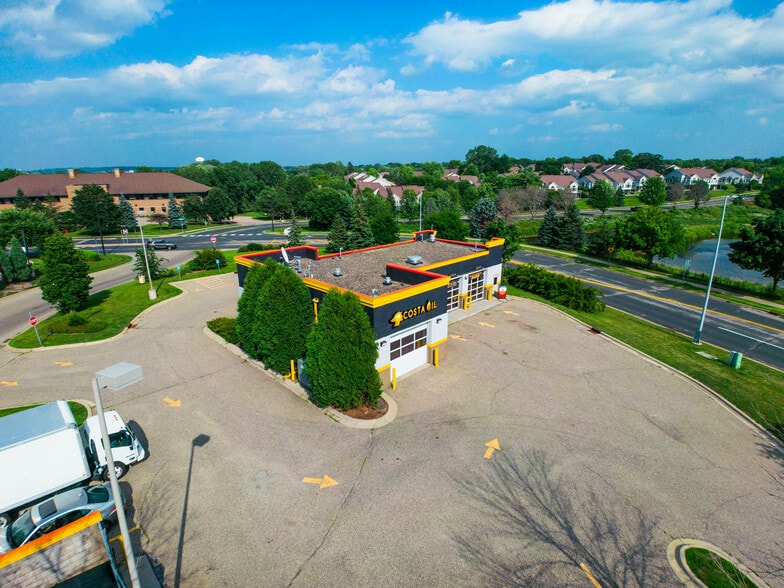 More Photos Of 7479 Egan Dr, Savage Auto Repair For Sale