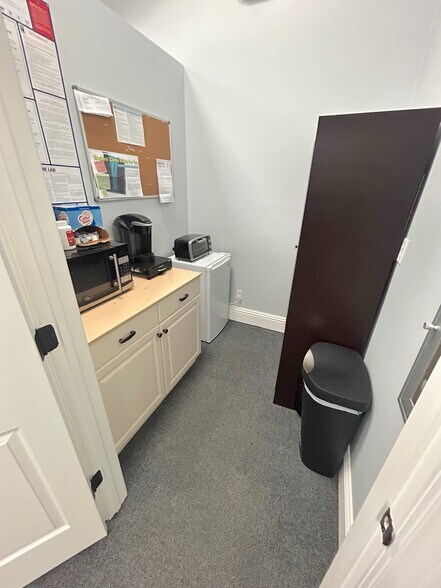 More Photos Of 3409 Pelican Landing Pky, Bonita Springs Office For Lease