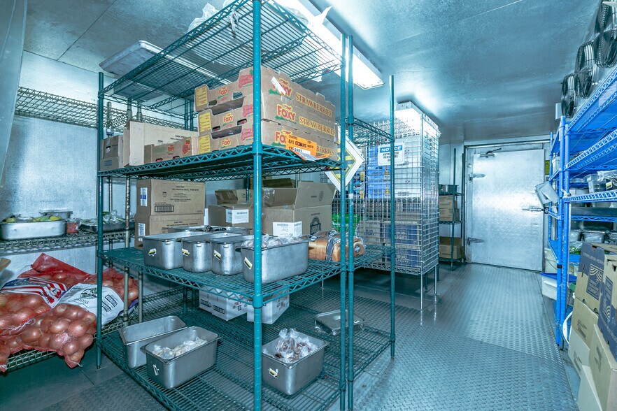 More Photos Of 254-02 Rockaway Blvd, Jamaica General Retail For Sale