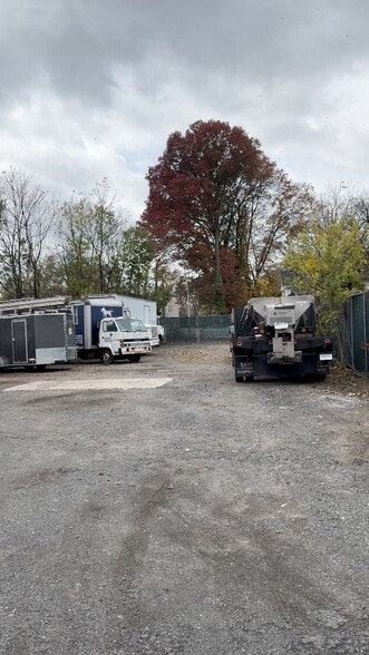 Primary Photo Of 9 Dodd St, East Orange Industrial For Lease