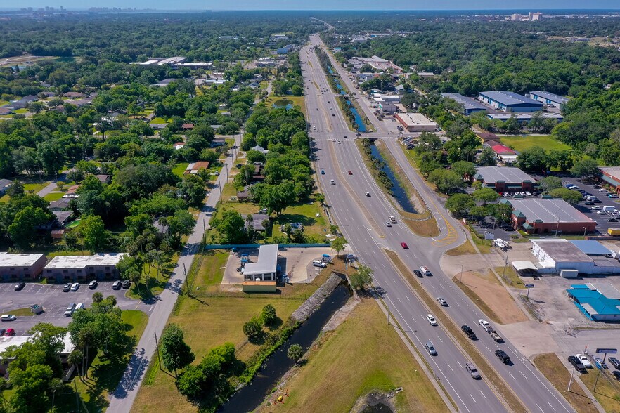 More Photos Of 1451 N Nova Rd, Daytona Beach Carwash For Sale