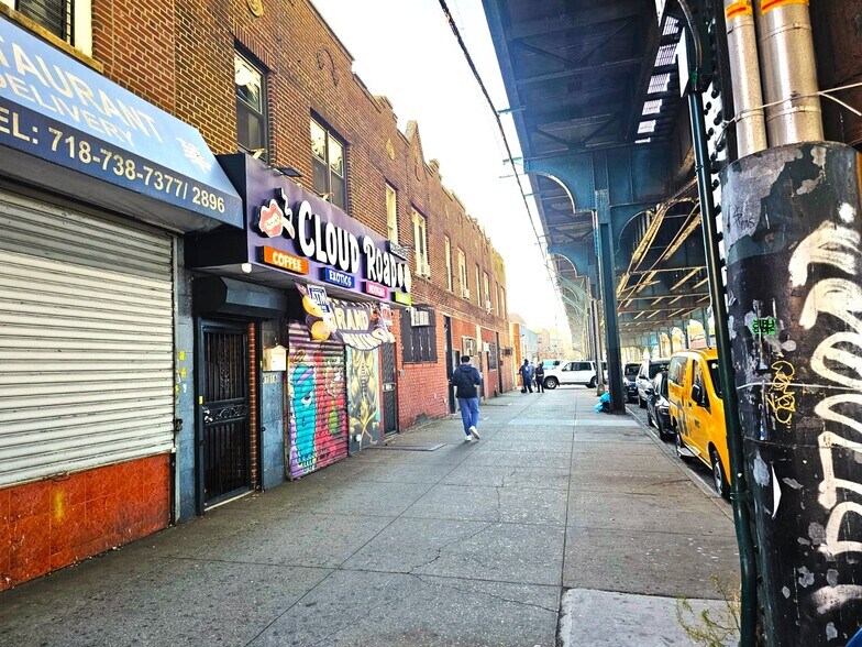 More Photos Of 8716 Liberty Ave, Ozone Park Flex For Sale