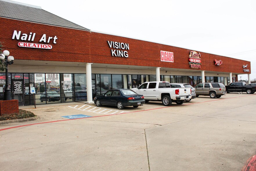 More Photos Of 211-215 W Camp Wisdom Rd, Duncanville Unknown For Lease